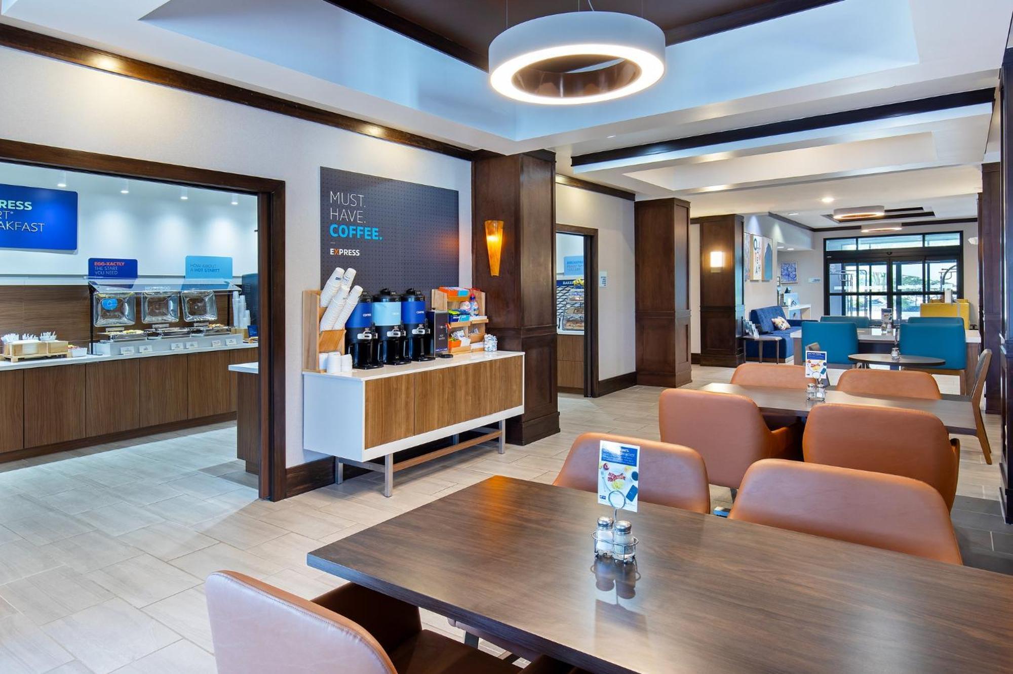 Holiday Inn Express Hotel & Suites Ooltewah Springs - Chattanooga By Ihg Exterior foto