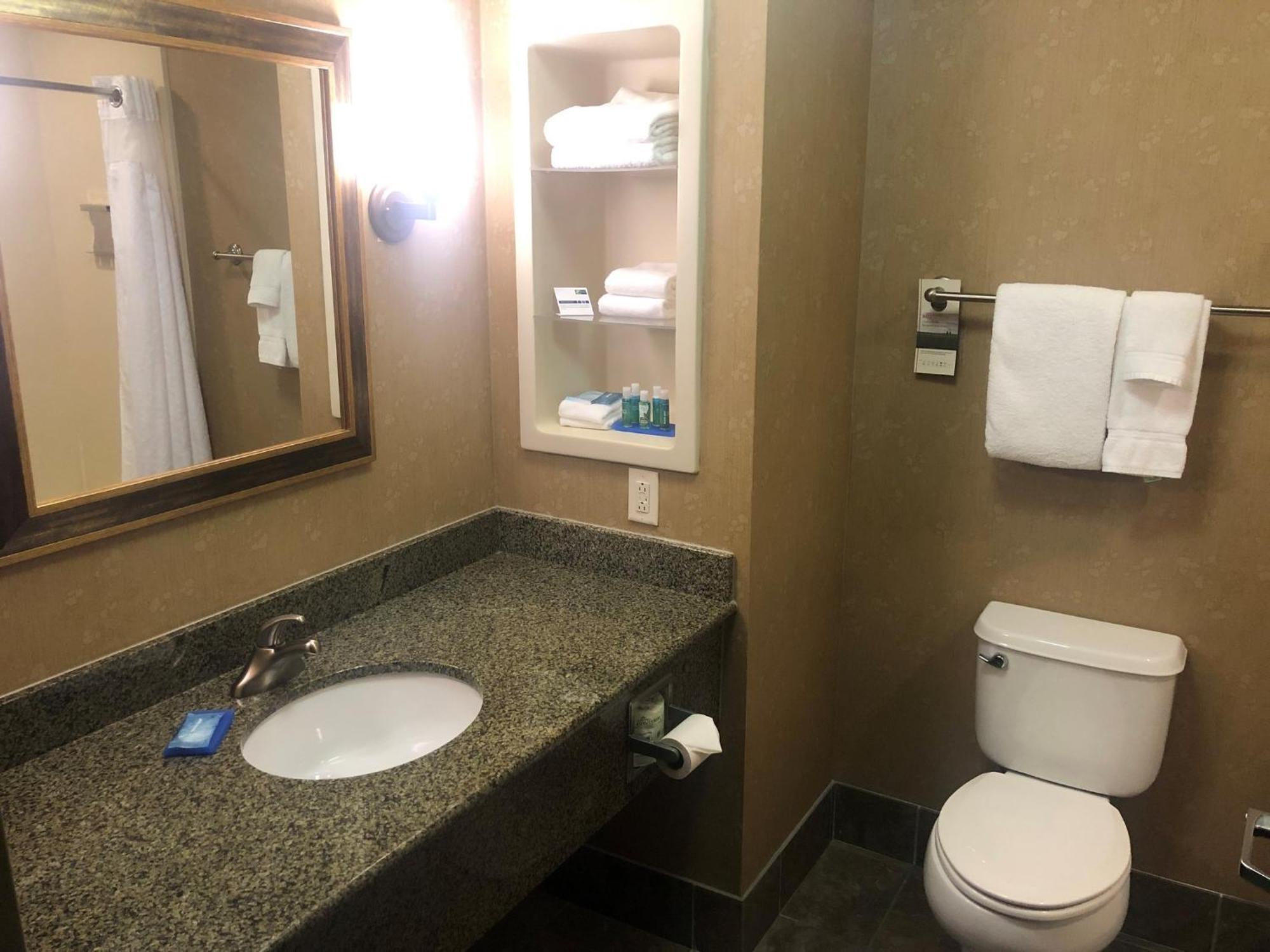 Holiday Inn Express Hotel & Suites Ooltewah Springs - Chattanooga By Ihg Exterior foto